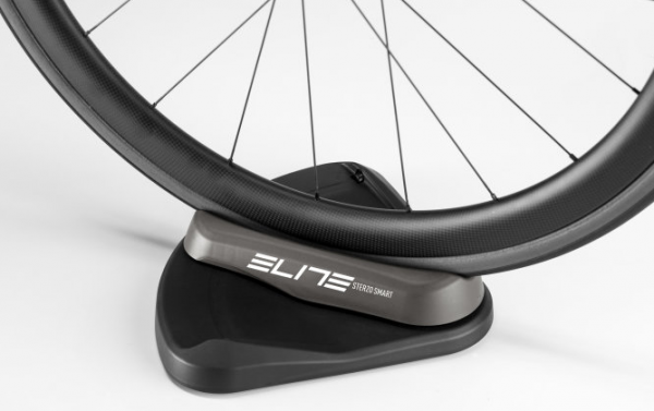 Elite Travel Block STERZO SMART Vorderradstütze 6 Elite Travel Block STERZO SMART Vorderradstütze – Bild 4