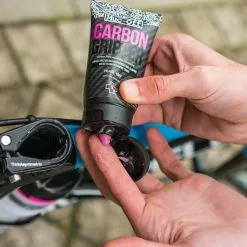 Muc-Off Carbon Gripper Carbon-Montagepaste 75g -Deuter Verkäufe image PF MU 0018 3 600x600