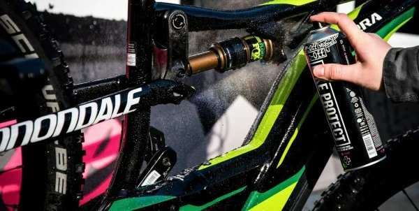 Muc-Off Bike Protect Korrosionsschutz 500 Ml 7 Muc-Off Bike Protect Korrosionsschutz 500 Ml – Bild 5