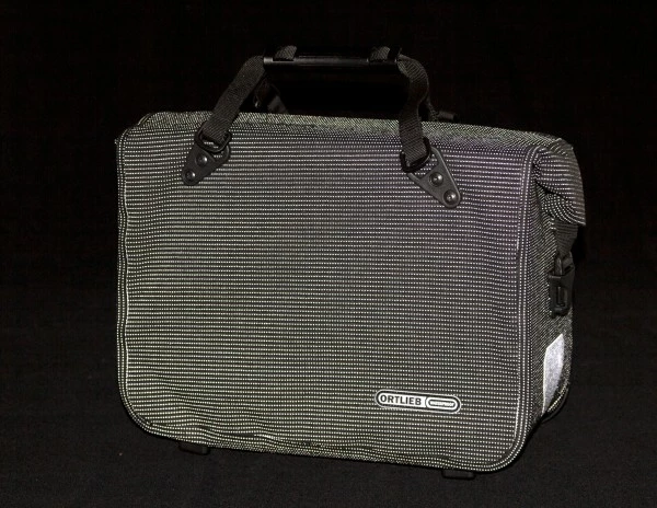 Ortlieb Office-Bag High Visibility QL3.1 Aktentasche 21 L Black Reflective 7 Ortlieb Office-Bag High Visibility QL3.1 Aktentasche 21 L Black Reflective – Bild 5