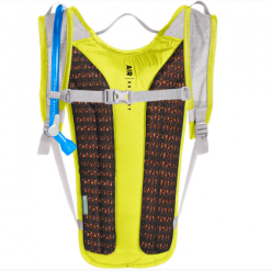 Camelbak Trinkrucksack Classic Light Safety Yellow/silver -Deuter Verkäufe image TR CA 0317 2 600x600