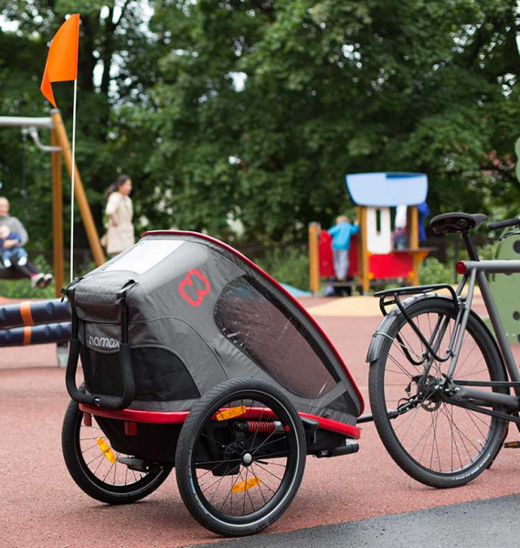 Hamax Outback Multifunktions Kinderfahrradanhänger Grau/rot 4 Hamax Outback Multifunktions Kinderfahrradanhänger Grau/rot – Bild 2